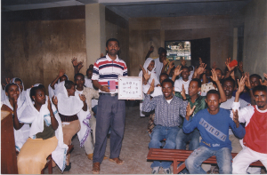 ድሬዳዋ ውስጥ ከሚገኙት መስማት የተሳናቸው ጥቂቶቹ ከየካቲት 3 ቀን እስከ
መጋቢት 15 ቀን 1997 ዓ.ም ድረስ በተሰጠሥልጠና ወቅት